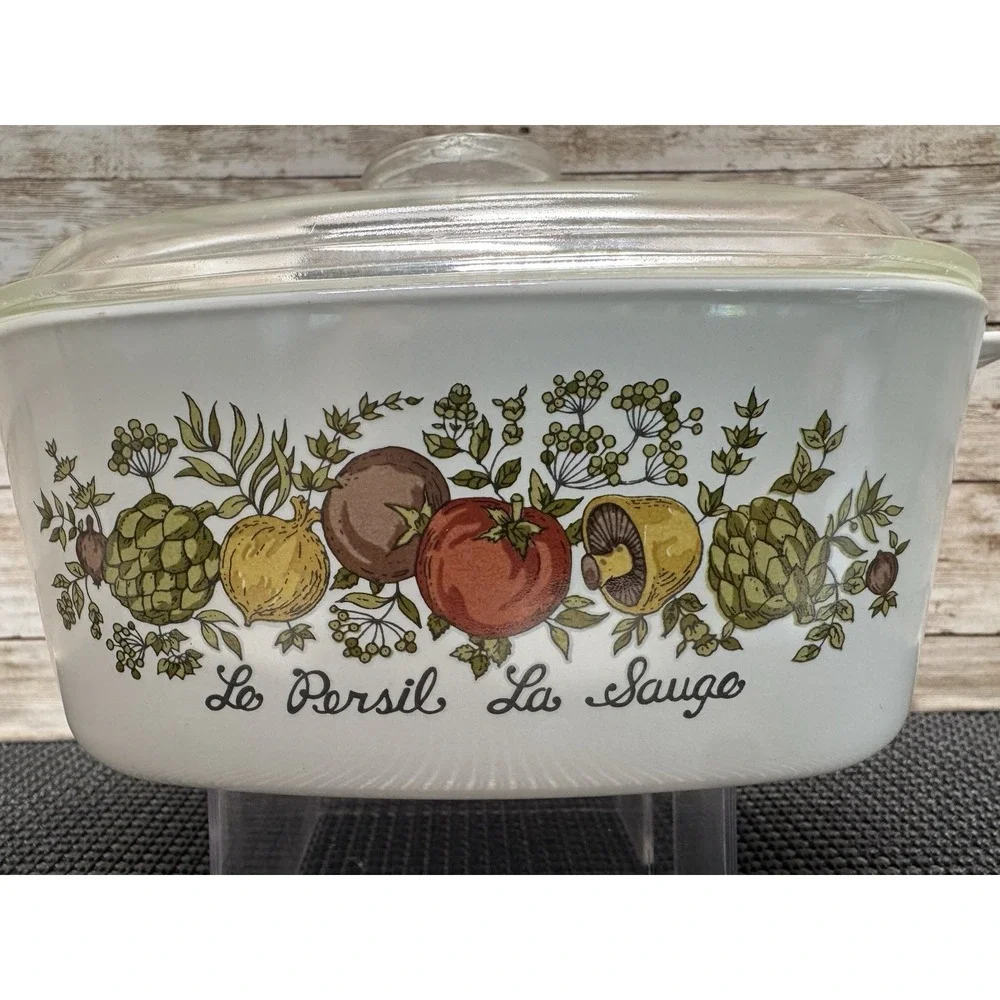 Vintage Corning Ware Spice of Life Le Persil La Sauge 1.5 Quart A-1 1/2-B w/ Lid